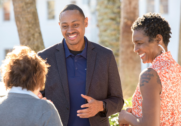 Tyshawn Jenkins leads veteran peer support groups.