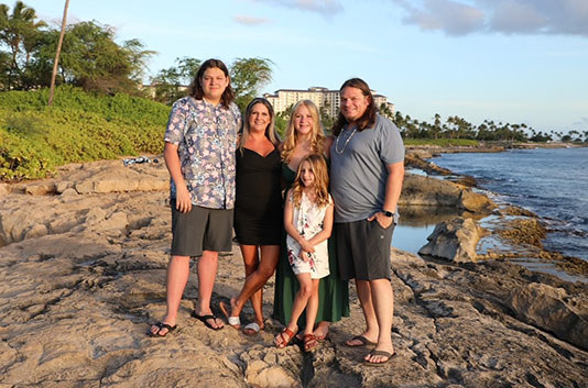 Veteran Joey Pierstorff and his family on vacation to Hawaii.