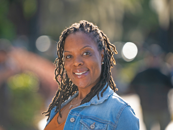 Headshot of Sharona Young