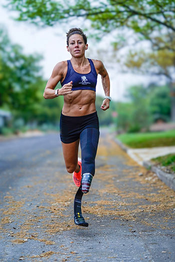 Kelly Elmlinger starts her full day of training at 7:30 am to prepare for the 2024 Paralympics.